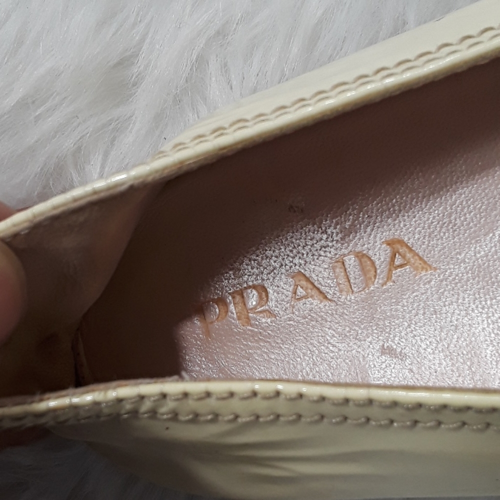 PRADA FLATS - Picture 9 of 10